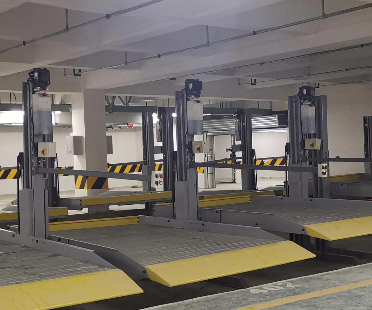 六枝特区双柱简易升降立体车库停车设备安装