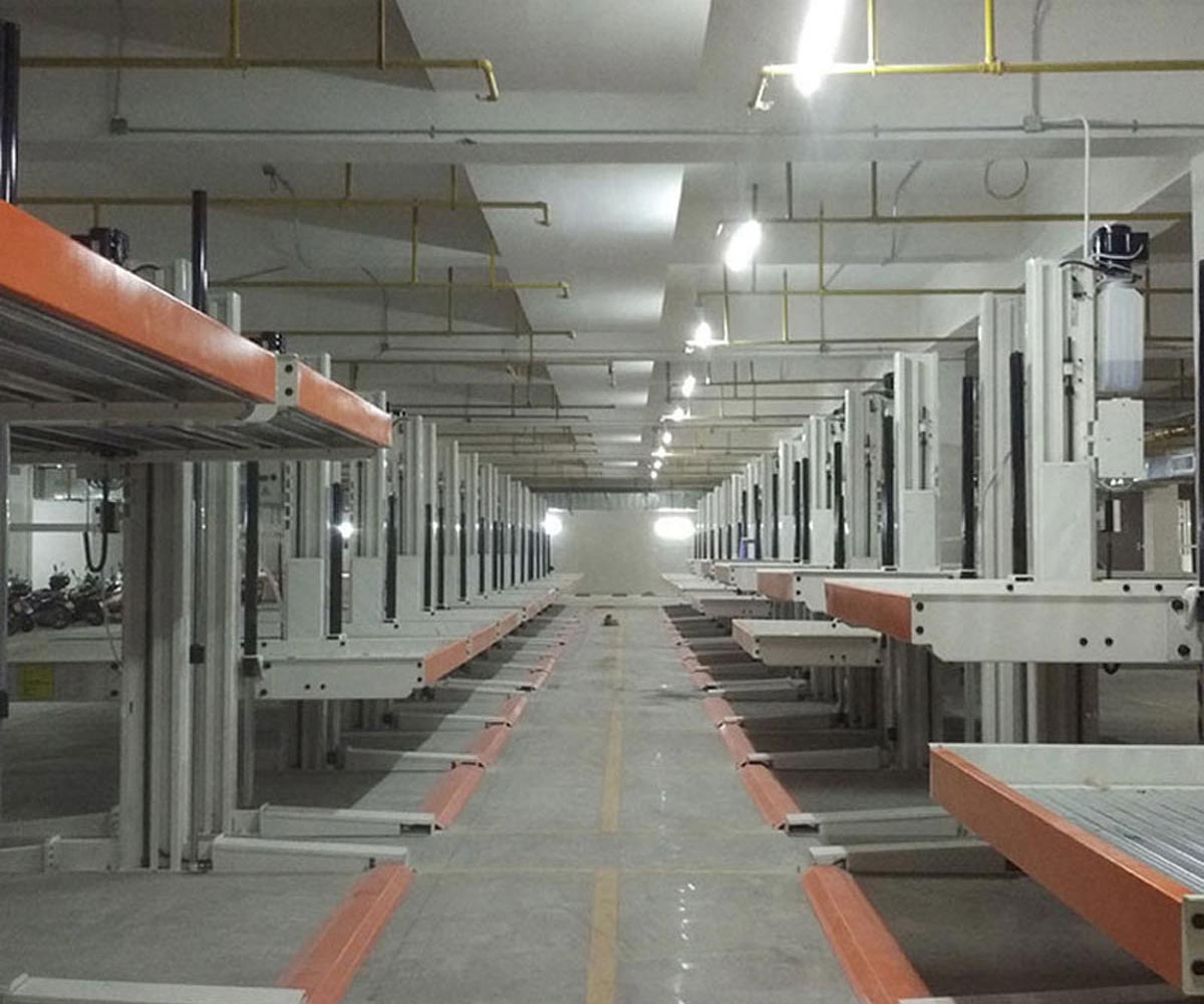 渭城区两层升降横移式机械式停车库出租