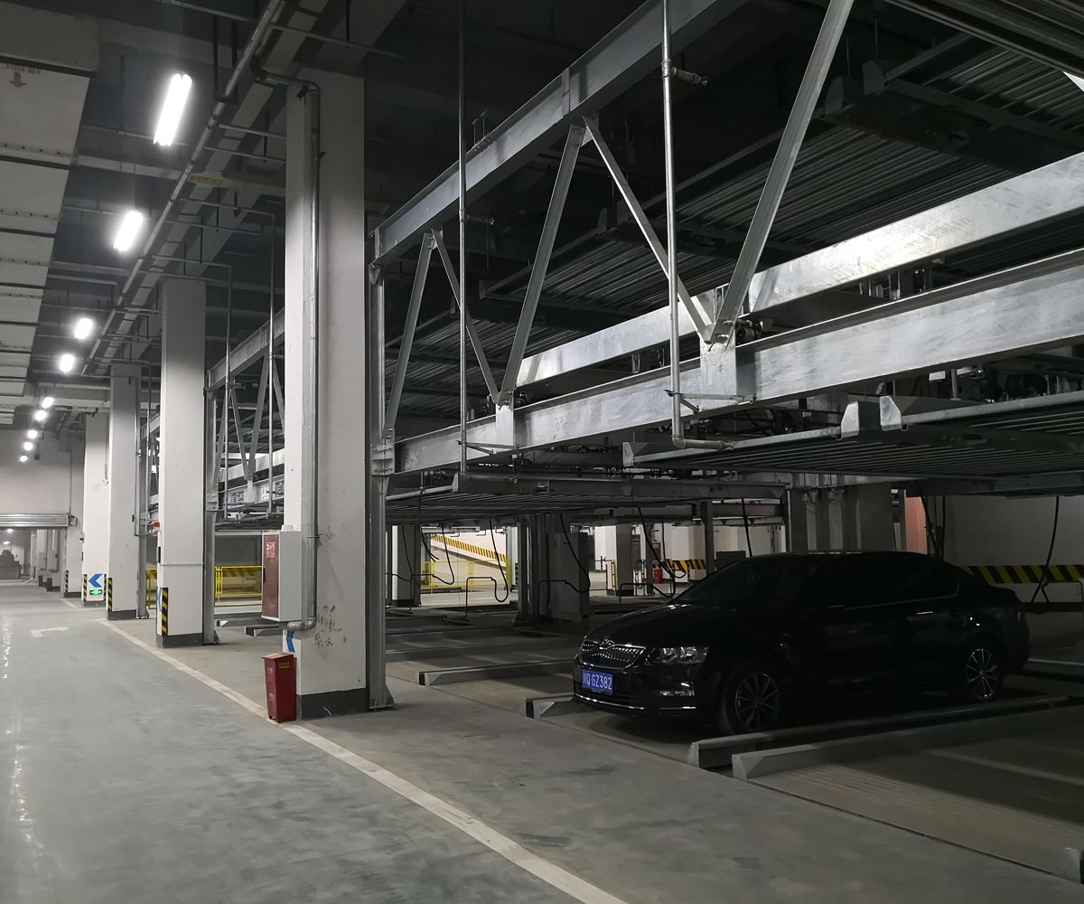 从江县负一正二地坑PSH3-D1三层升降横移立体车库设备