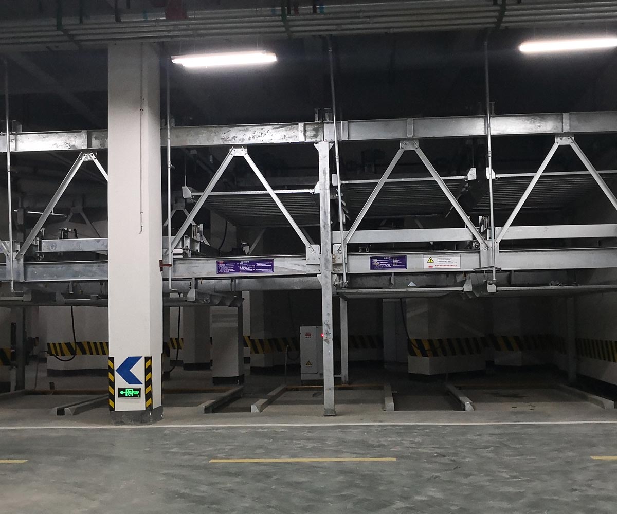 六枝特区负一正三地坑PSH4-D1四层升降横移立体车库设备