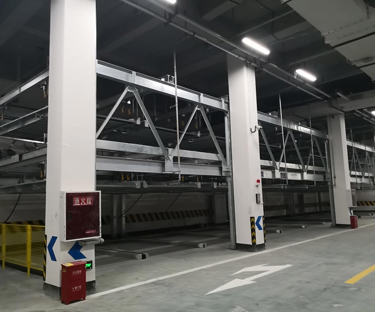 元江县升降横移式机械立体停车设备